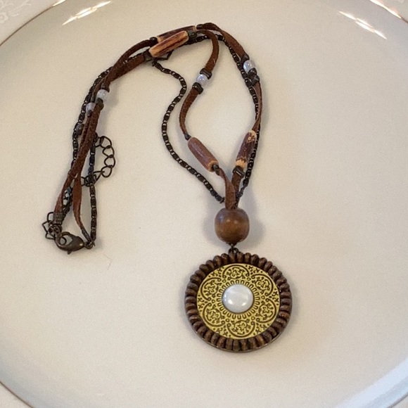 Rustic Necklace - Picture 2 of 7